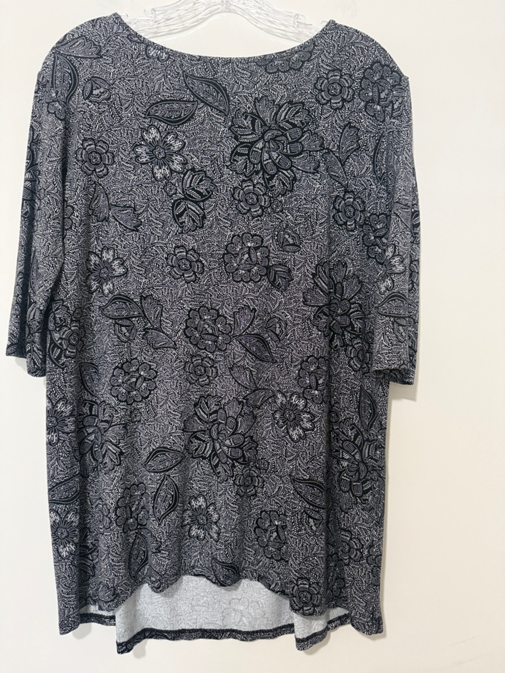 J Jill Black and White Top size S
